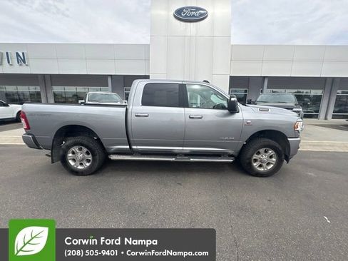 Used 2024 RAM 2500 Big Horn w/ Sport Appearance Package AWD/4WD image 3