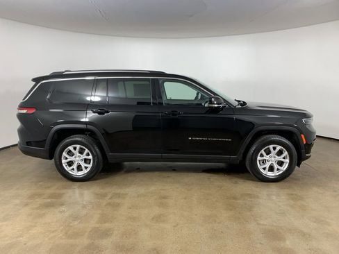 Used 2023 Jeep Grand Cherokee L Limited w/ Luxury Tech Group II AWD/4WD image 7