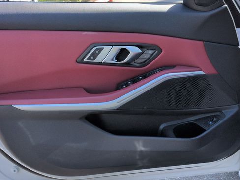 Used 2023 BMW 330i Sedan w/ Convenience Package image 14