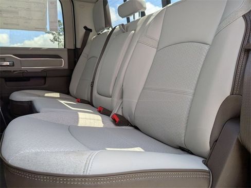 New 2025 RAM 2500 Laramie image 30