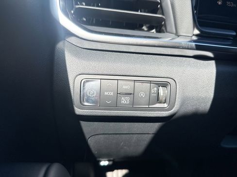 New 2026 GMC Terrain Elevation w/ Black Edition AWD/4WD image 18