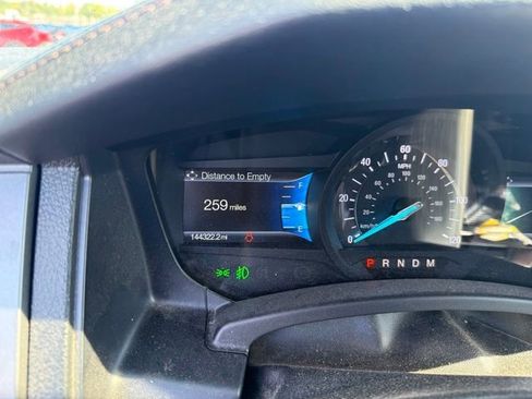 Used 2016 Ford Expedition Platinum AWD/4WD image 12