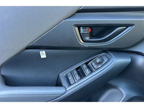 Used 2026 Subaru Crosstrek 2.0i Premium image 11