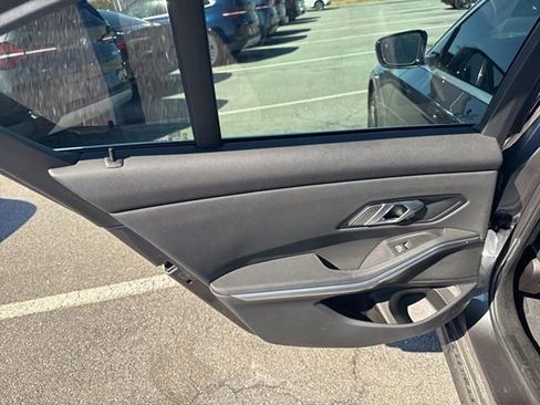 Used 2020 BMW 330i xDrive 330i xDrive w/ Driving Assistance Package image 12