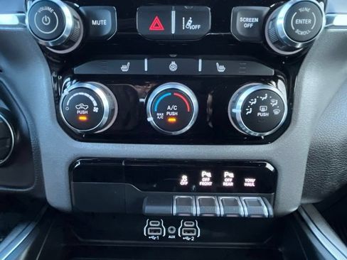 Used 2025 RAM 1500 Big Horn AWD/4WD image 21