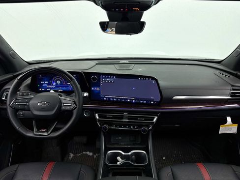 Used 2024 Chevrolet Traverse RS w/ LPO, Floor Liner Package image 21