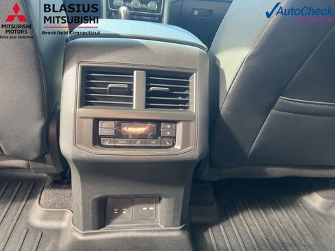 Used 2022 Volkswagen Atlas SEL Premium AWD/4WD image 33