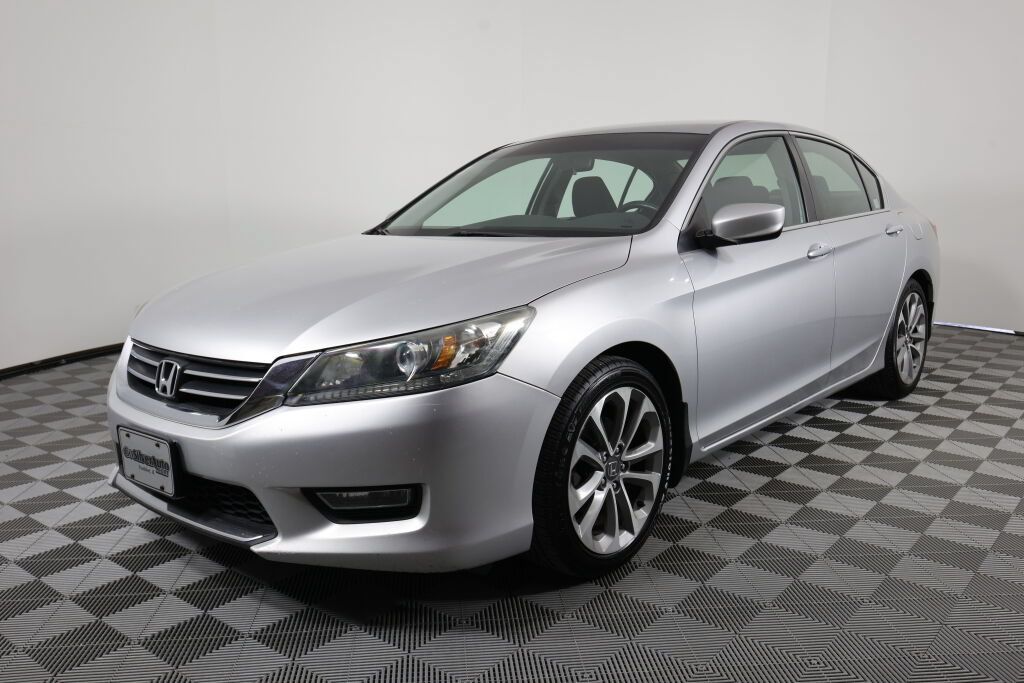 Used 2013 Honda Accord Sport image 5