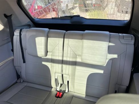 Used 2022 Volkswagen Atlas SE FWD image 7