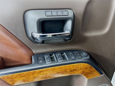 Used 2016 Chevrolet Silverado 3500 High Country image 15