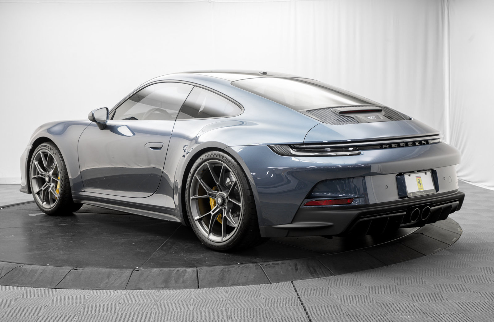 Used 2023 Porsche 911 GT3 RWD image 5