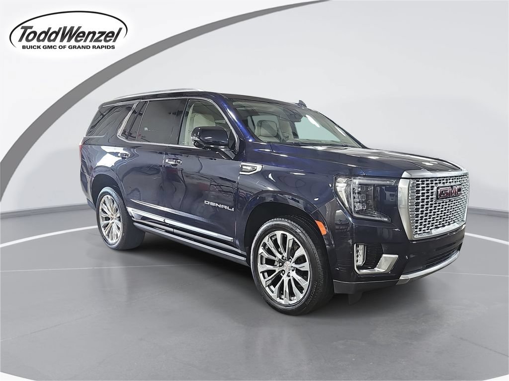 Used 2022 GMC Yukon Denali AWD/4WD image 1