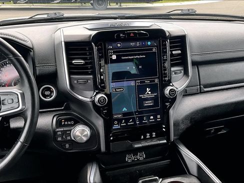 Used 2025 RAM 1500 Laramie AWD/4WD image 6