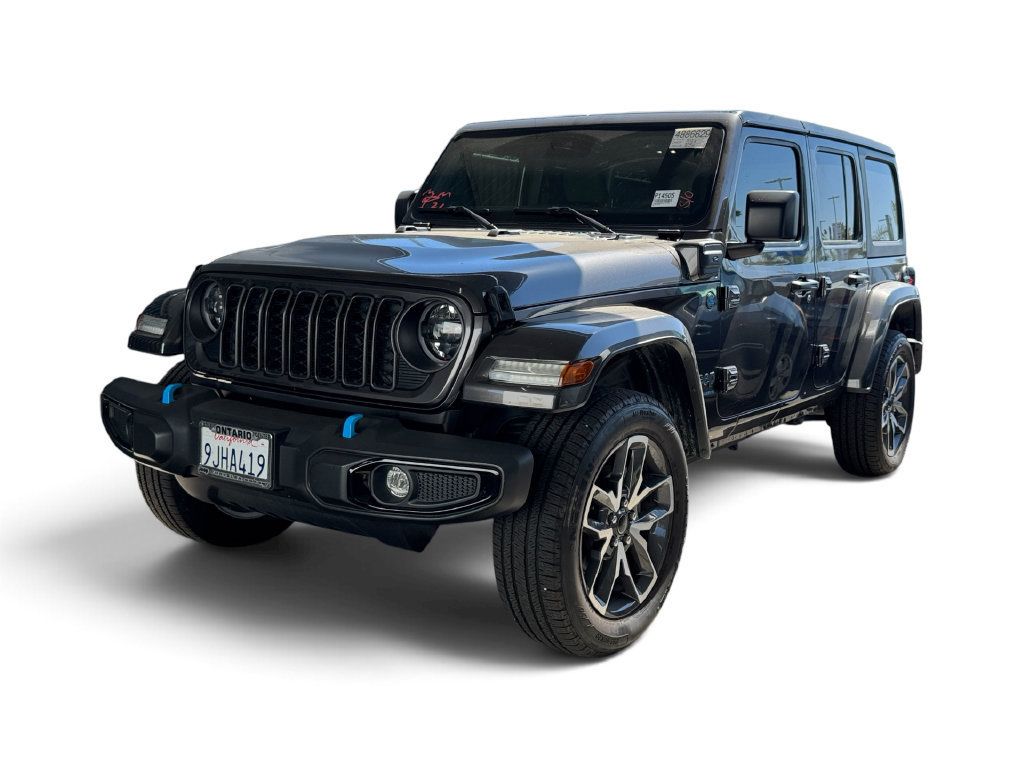 Used 2024 Jeep Wrangler Unlimited w/ Convenience Group AWD/4WD image 16