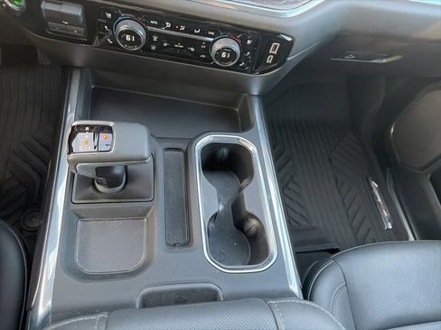 Used 2024 Chevrolet Silverado 1500 LTZ image 22