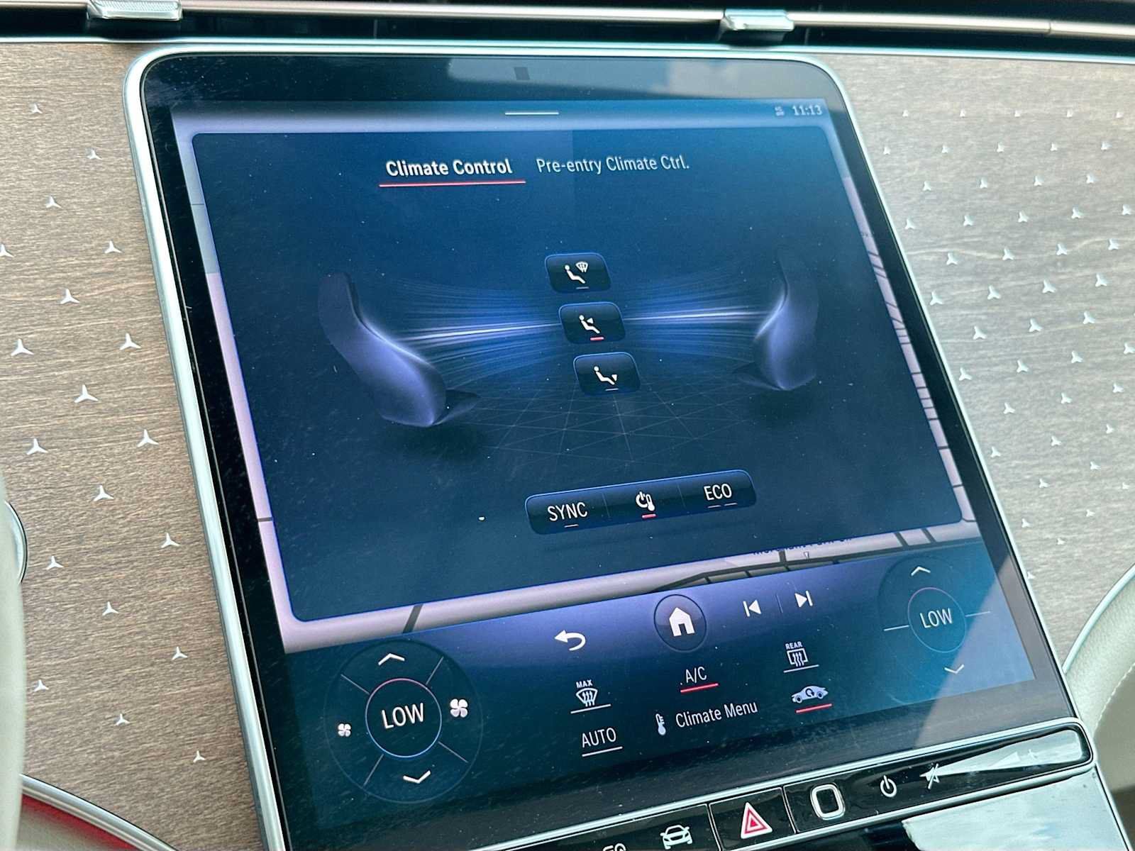 Used 2023 Mercedes-Benz EQS 450+ SUV image 16