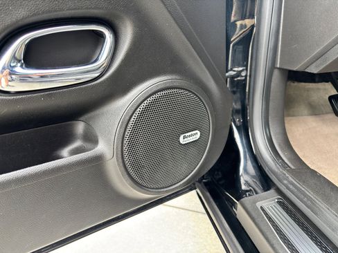 Used 2011 Chevrolet Camaro SS w/ RS Package image 28