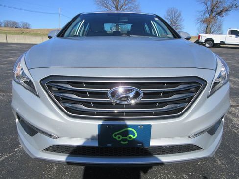 Used 2017 Hyundai Sonata Limited w/ Cargo Package image 8