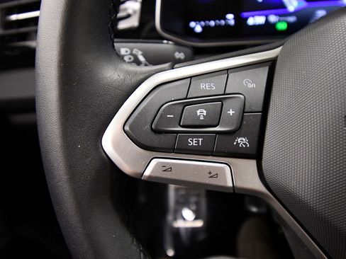 Used 2025 Volkswagen Jetta Sport FWD image 19
