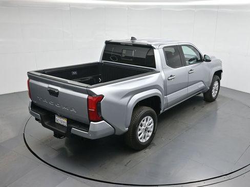 Used 2024 Toyota Tacoma SR5 image 42