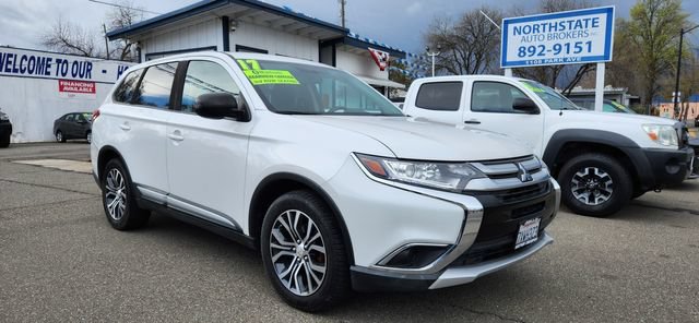 Used 2017 Mitsubishi Outlander ES FWD image 6