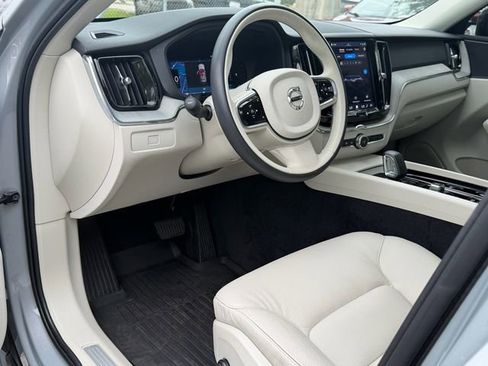 Certified 2024 Volvo XC60 B5 Plus w/ Protection Package Premier AWD/4WD image 14