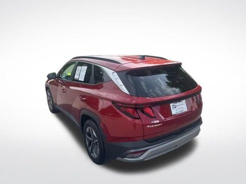 Used 2025 Hyundai Tucson SEL FWD image 3
