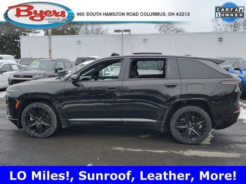 Used 2024 Jeep Wagoneer Launch Edition image 10