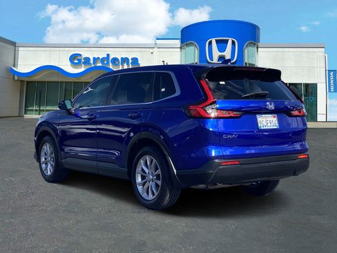 Used 2023 Honda CR-V EX image 4