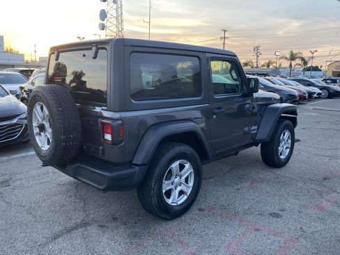 Used 2020 Jeep Wrangler Sport image 10