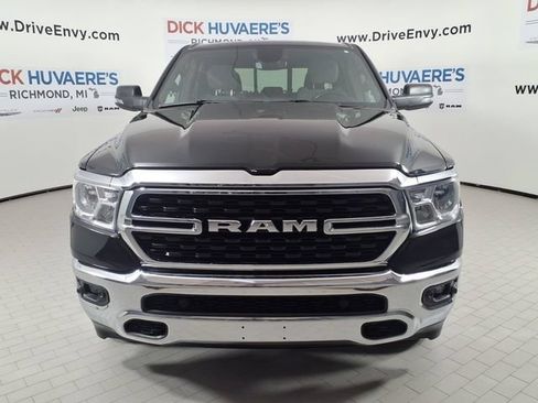 Used 2023 RAM 1500 Big Horn AWD/4WD image 2