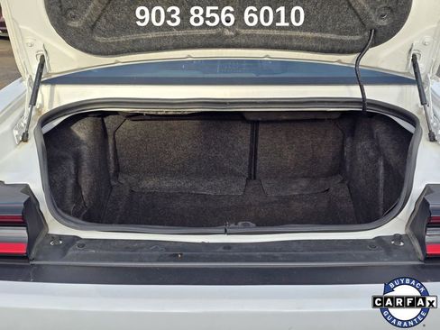 Used 2022 Dodge Challenger GT image 9