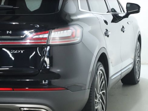 Used 2019 Lincoln Nautilus Reserve w/ Cargo Utility Package FWD image 46