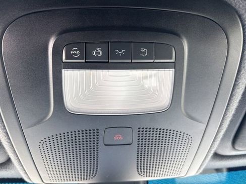 Used 2025 Mercedes-Benz Sprinter 2500 image 16
