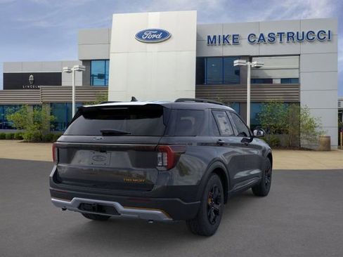 New 2026 Ford Explorer Tremor w/ Tremor Convenience Package image 8