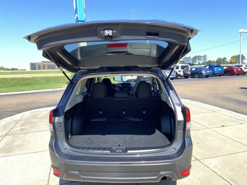 Used 2024 Subaru Forester Premium AWD/4WD image 26