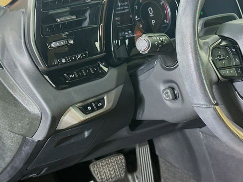 Used 2023 Lexus RX 350 Premium image 17