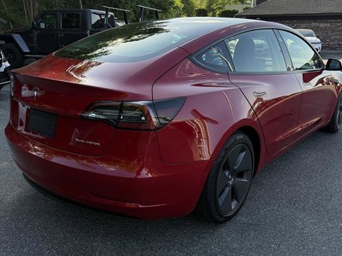 Used 2022 Tesla Model 3 Long Range AWD/4WD image 17