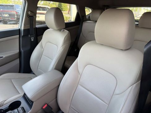 Used 2020 Hyundai Tucson SEL image 12