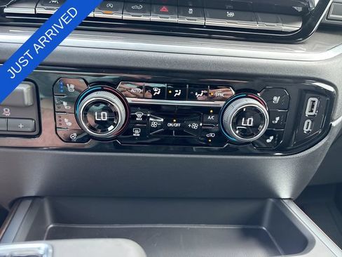 New 2026 Chevrolet Silverado 1500 High Country AWD/4WD image 19