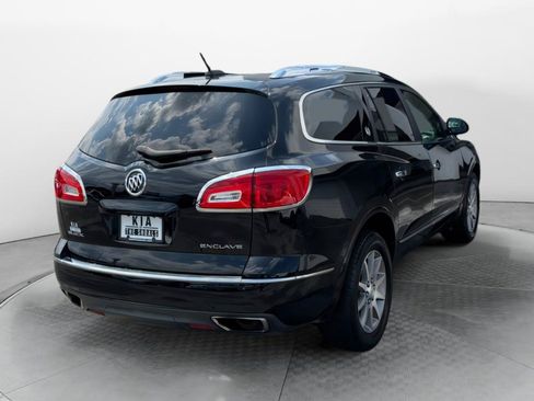 Used 2017 Buick Enclave Convenience FWD image 3