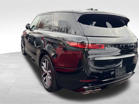 Used 2023 Land Rover Range Rover Sport First Edition image 13