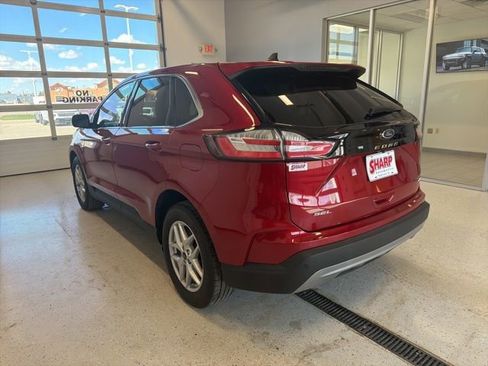 Used 2024 Ford Edge SEL w/ Convenience Package AWD/4WD image 5