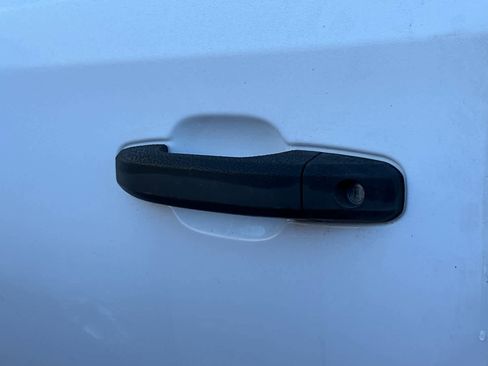 Used 2020 Chevrolet Silverado 1500 W/T image 18