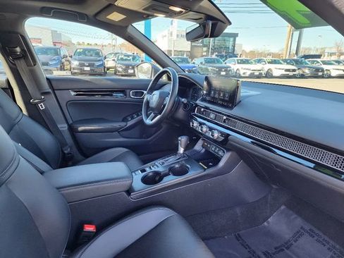 Used 2024 Honda Civic Sport Touring image 11