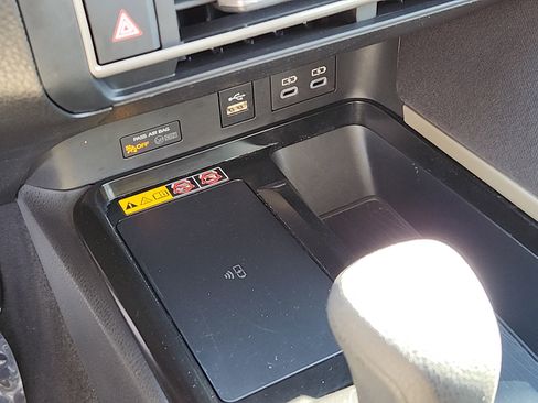 Certified 2025 Toyota Camry LE image 16