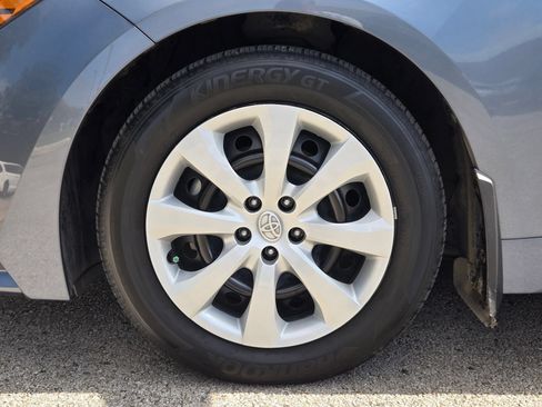 Used 2024 Toyota Corolla LE FWD image 31