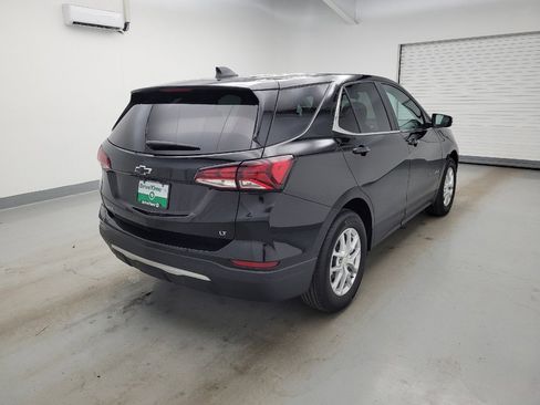 Used 2024 Chevrolet Equinox LT FWD image 9