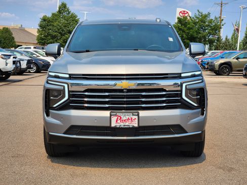 Used 2025 Chevrolet Tahoe LT AWD/4WD image 5