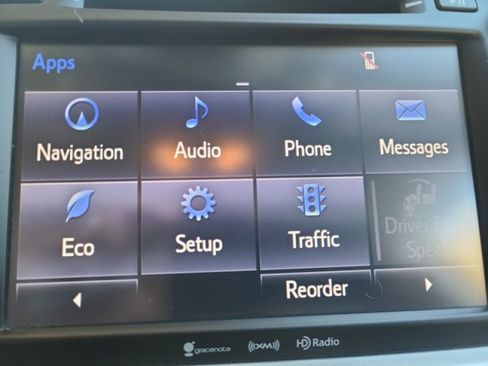 Used 2019 Toyota Highlander XLE image 32